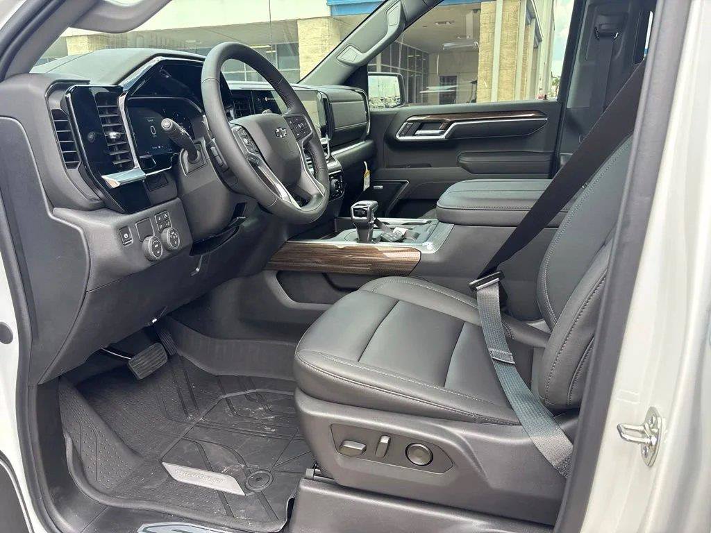 New 2026 Chevrolet Silverado 1500 RST RWD image 18