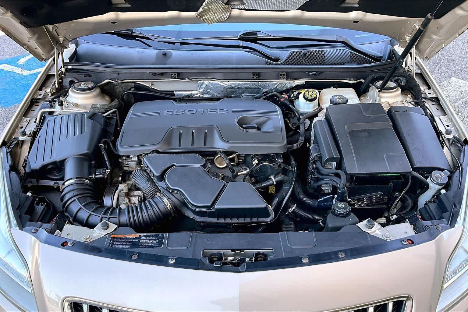 Used 2011 Buick Regal CXL FWD image 28