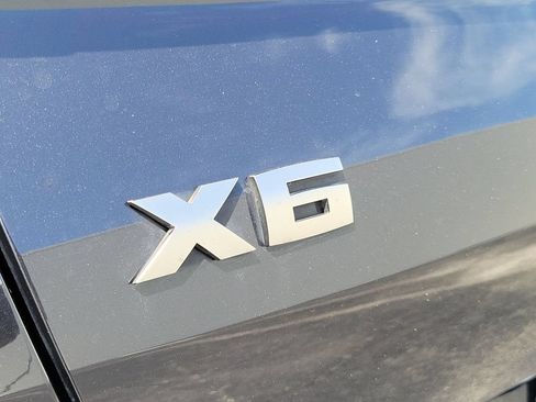 Used 2020 BMW X6 M50i w/ Premium Package AWD/4WD image 12