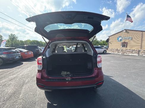 Used 2018 Subaru Forester 2.5i Premium AWD/4WD image 14