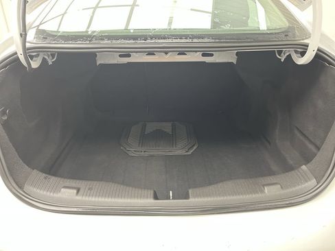 Used 2017 Chevrolet Cruze LT w/ Convenience Package image 27