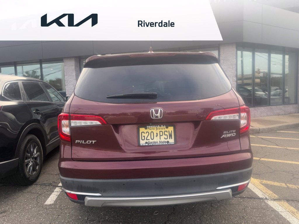 Used 2020 Honda Pilot Elite image 1