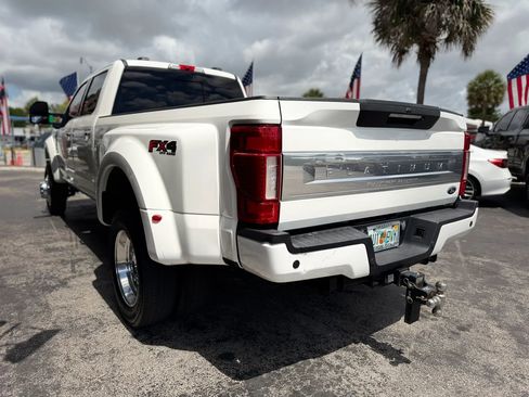 Used 2022 Ford F450 Platinum w/ FX4 Off-Road Package AWD/4WD image 9