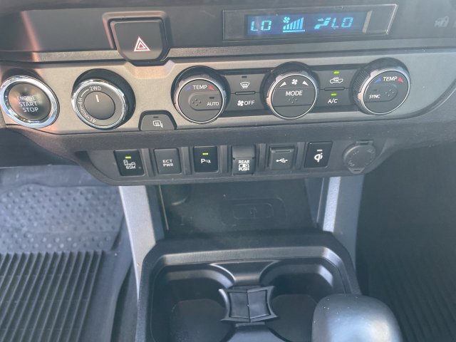 Used 2022 Toyota Tacoma TRD Off-Road w/ Technology Package AWD/4WD image 20