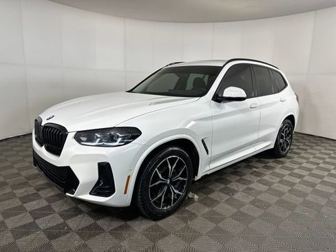 Used 2024 BMW X3 xDrive30i w/ Premium Package w/ZPA image 7