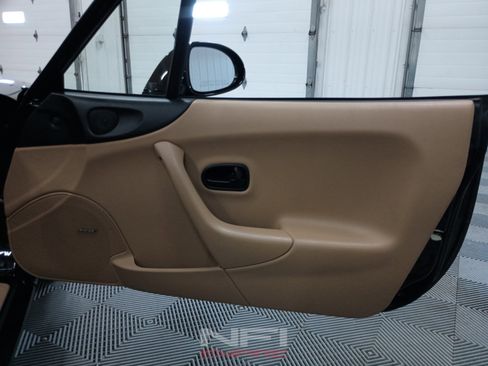 Used 1999 MAZDA MX-5 Miata RWD image 51