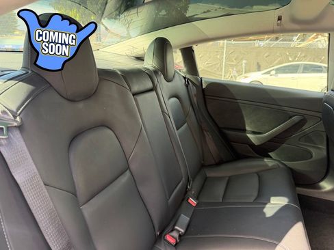 Used 2019 Tesla Model 3 Standard Range RWD image 16