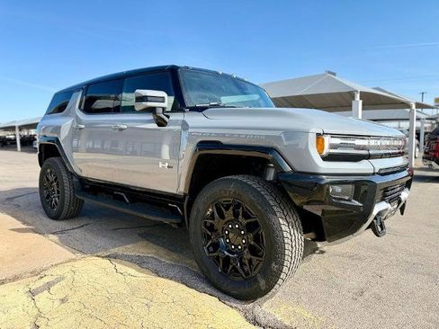 New 2025 GMC Hummer EV 2X AWD/4WD image 3