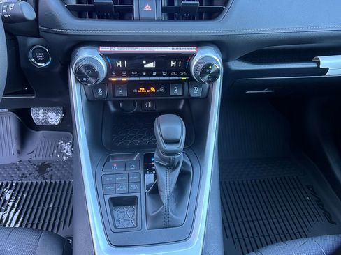 New 2025 Toyota RAV4 XLE w/ Convenience Package image 14