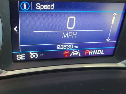 Used 2020 Chevrolet Equinox LT AWD/4WD image 16