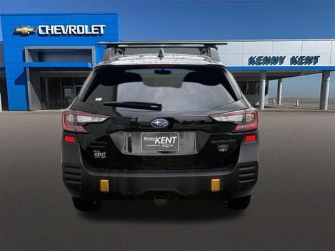 Used 2025 Subaru Outback Wilderness AWD/4WD image 9