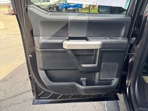 Used 2020 Ford F150 Lariat w/ Equipment Group 502A Luxury image 4