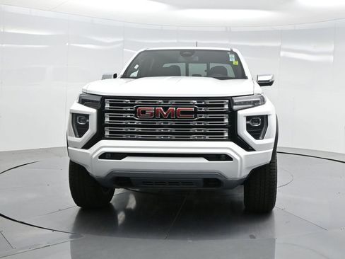 Used 2024 GMC Canyon Denali image 23