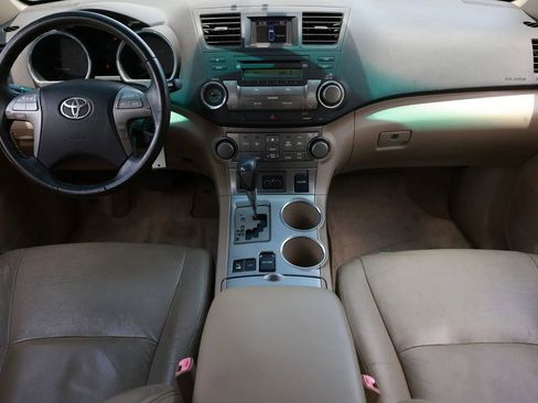 Used 2008 Toyota Highlander Sport AWD/4WD image 2