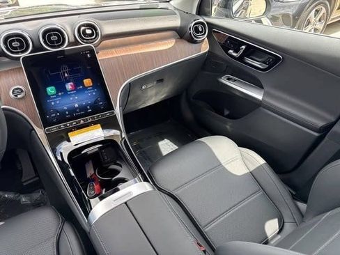 New 2025 Mercedes-Benz GLC 350e 4MATIC image 10