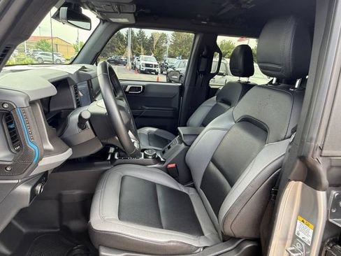 Certified 2024 Ford Bronco Black Diamond AWD/4WD image 6