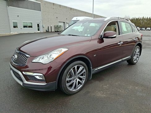 Used 2017 INFINITI QX50 AWD w/ Technology Package image 3