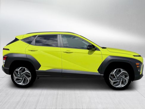 New 2026 Hyundai Kona SEL Premium image 9