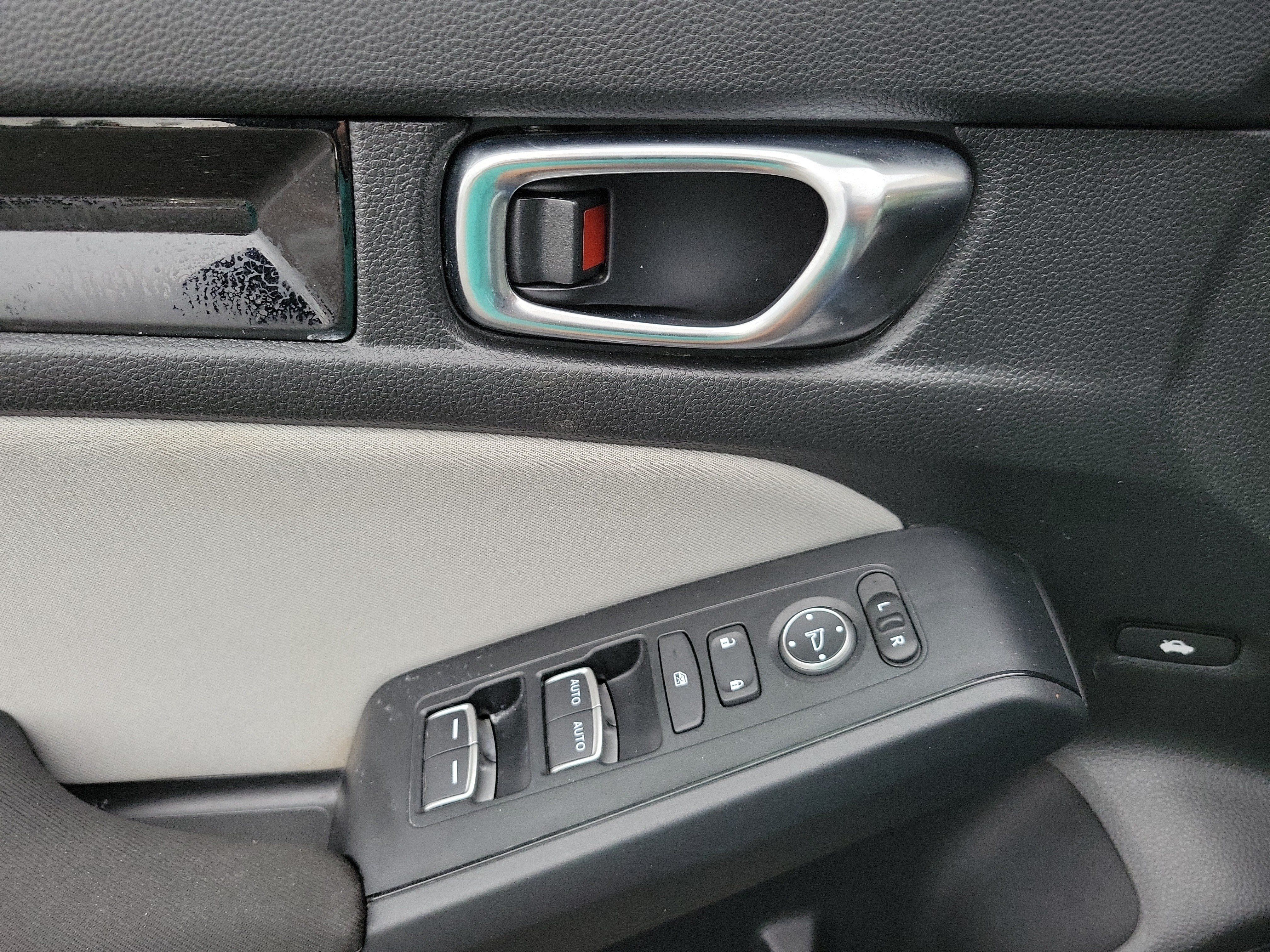 Used 2025 Honda Civic Sport image 24