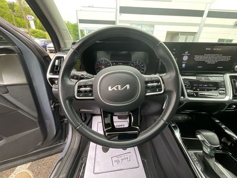 Certified 2022 Kia Sorento SX AWD/4WD image 15