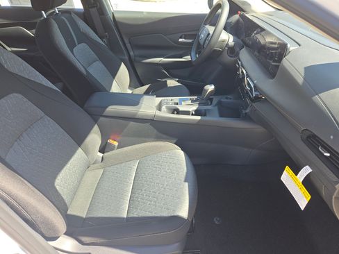 New 2026 Nissan Sentra SV FWD image 18