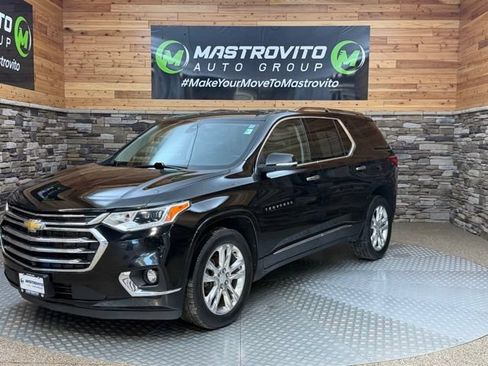 Used 2021 Chevrolet Traverse High Country w/ LPO, Floor Liner Package AWD/4WD image 5