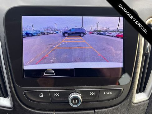 Used 2024 Chevrolet Malibu LT FWD image 25