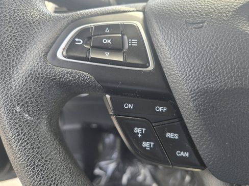 Used 2019 Ford EcoSport S FWD image 15