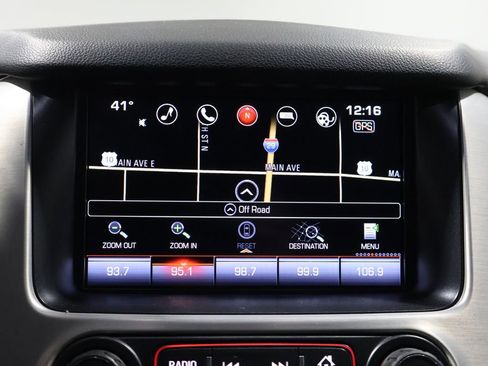 Used 2016 GMC Yukon XL SLT w/ Open Road Package image 31