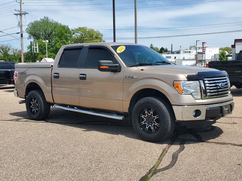Used 2011 Ford F150 XLT w/ XLT Chrome Pkg AWD/4WD image 2