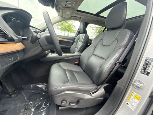 Used 2023 Volvo XC90 B6 Plus w/ Protection Package Premier AWD/4WD image 13