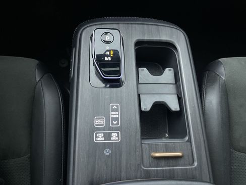 Certified 2023 Nissan Ariya AWD image 22