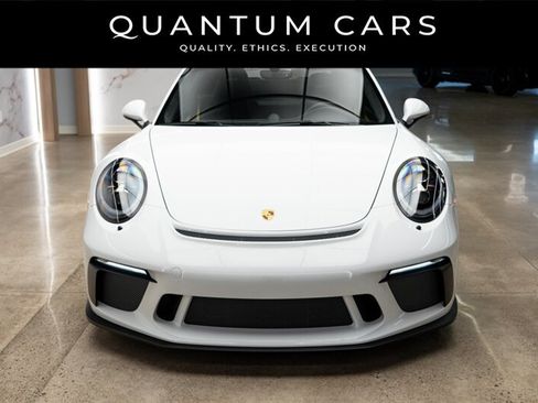 Used 2018 Porsche 911 GT3 RWD image 5