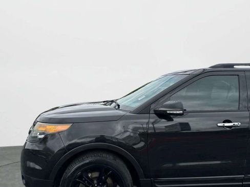 Used 2014 Ford Explorer Sport w/ Equipment Group 401A AWD/4WD image 33