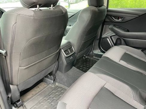Used 2025 Subaru Outback Premium AWD/4WD image 8