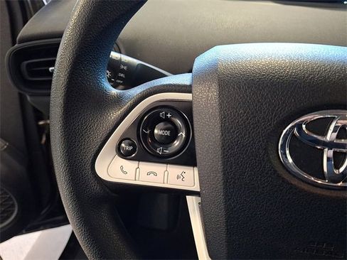 Used 2017 Toyota Prius Two w/ Carpet Mat Package image 21