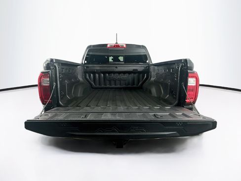 Used 2025 GMC Canyon Elevation w/ Convenience Package AWD/4WD image 30