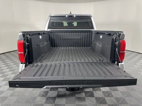 Used 2024 Toyota Tacoma TRD Sport image 13