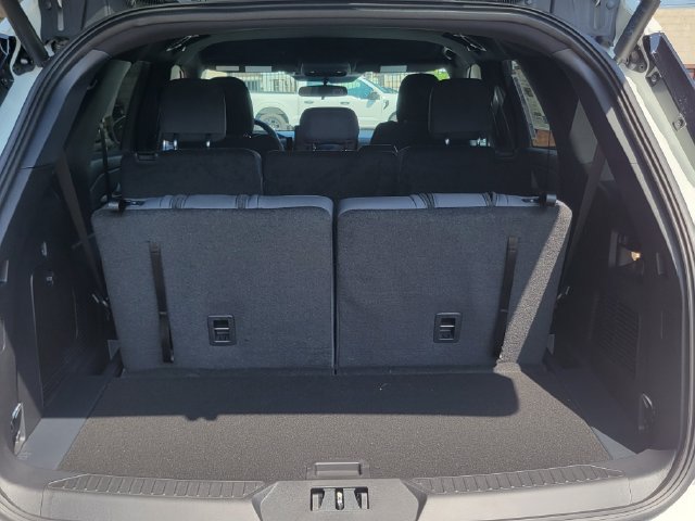New 2027 Ford Explorer Active RWD image 7