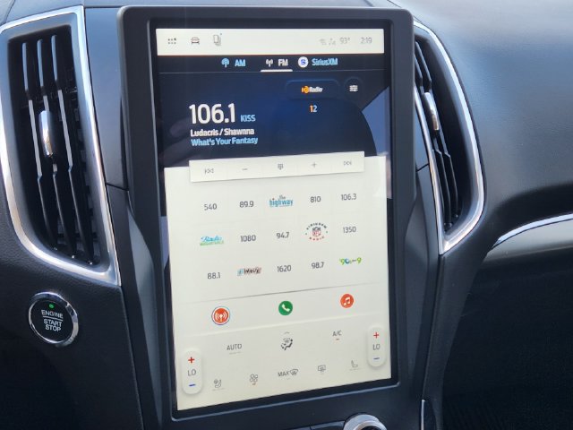 Used 2024 Ford Edge Titanium AWD/4WD image 17