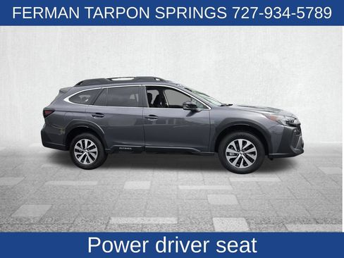 Used 2025 Subaru Outback Premium AWD/4WD image 12