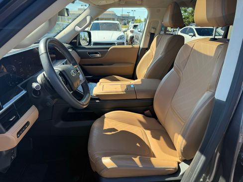 Certified 2025 INFINITI QX80 Luxe AWD/4WD image 20