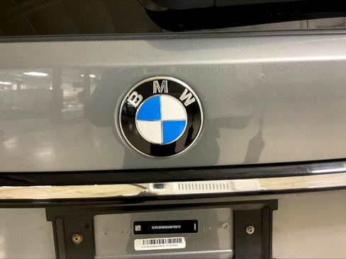 Used 2025 BMW X7 xDrive40i w/ Premium Package AWD/4WD image 31