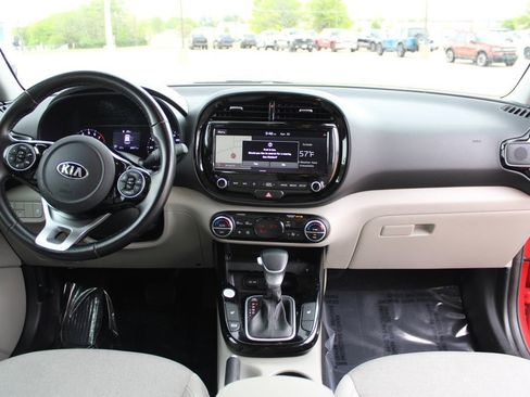 Used 2020 Kia Soul EX FWD image 36