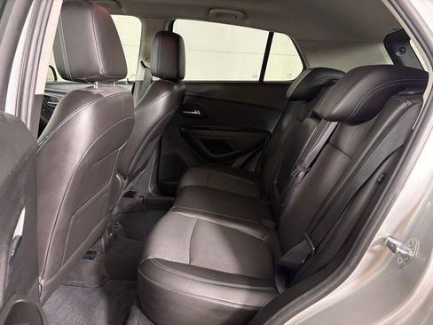 Used 2015 Chevrolet Trax LT w/ LT Plus Package image 30