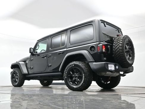 Used 2022 Jeep Wrangler Unlimited Sport image 25
