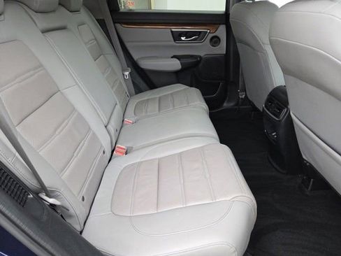 Used 2022 Honda CR-V Touring image 6