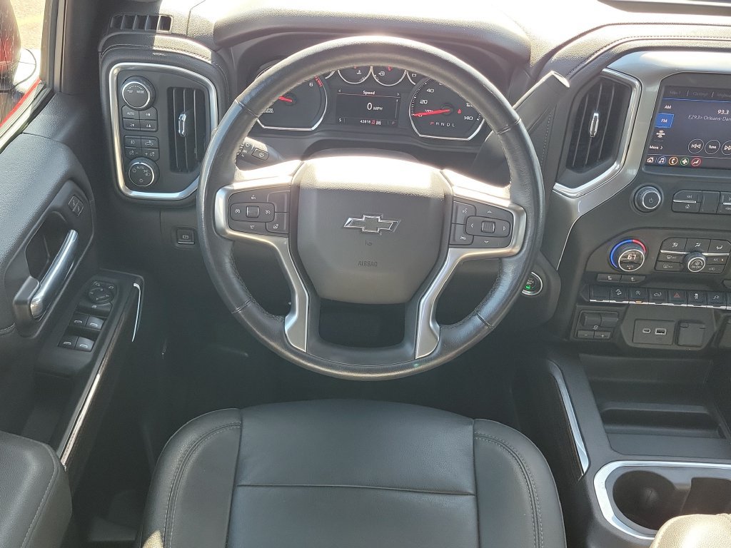 Used 2021 Chevrolet Silverado 1500 LT Trail Boss w/ Convenience Package II AWD/4WD image 32