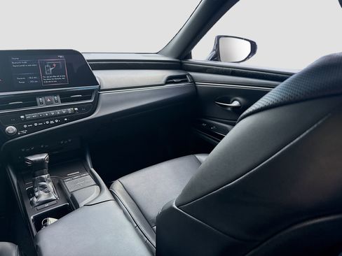 Used 2022 Lexus ES 350 w/ Premium Package FWD image 21