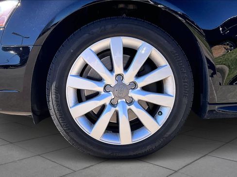 Used 2015 Audi A4 2.0T Premium image 9